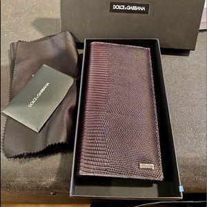 DOLCE AND GABBANA Leather iguana 🦎 wallet.
